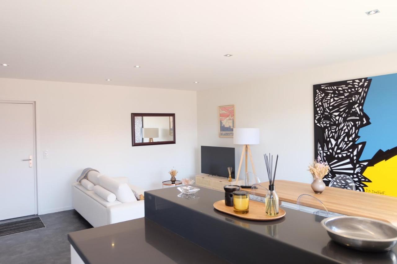 Magnifique Appartement, En Hyper Centre, Avec Terrasse Et Place De Parking Biarritz Exteriér fotografie
